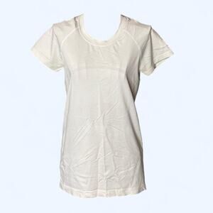 Lululemon Swiftly Tech Short Sleeve 2.0 Light Grey Mesh Knit Running Shirt